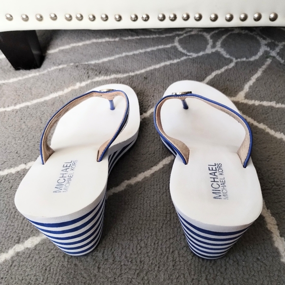 Michael Kors "Ruby Wedge" Striped Sandals - Picture 4 of 15